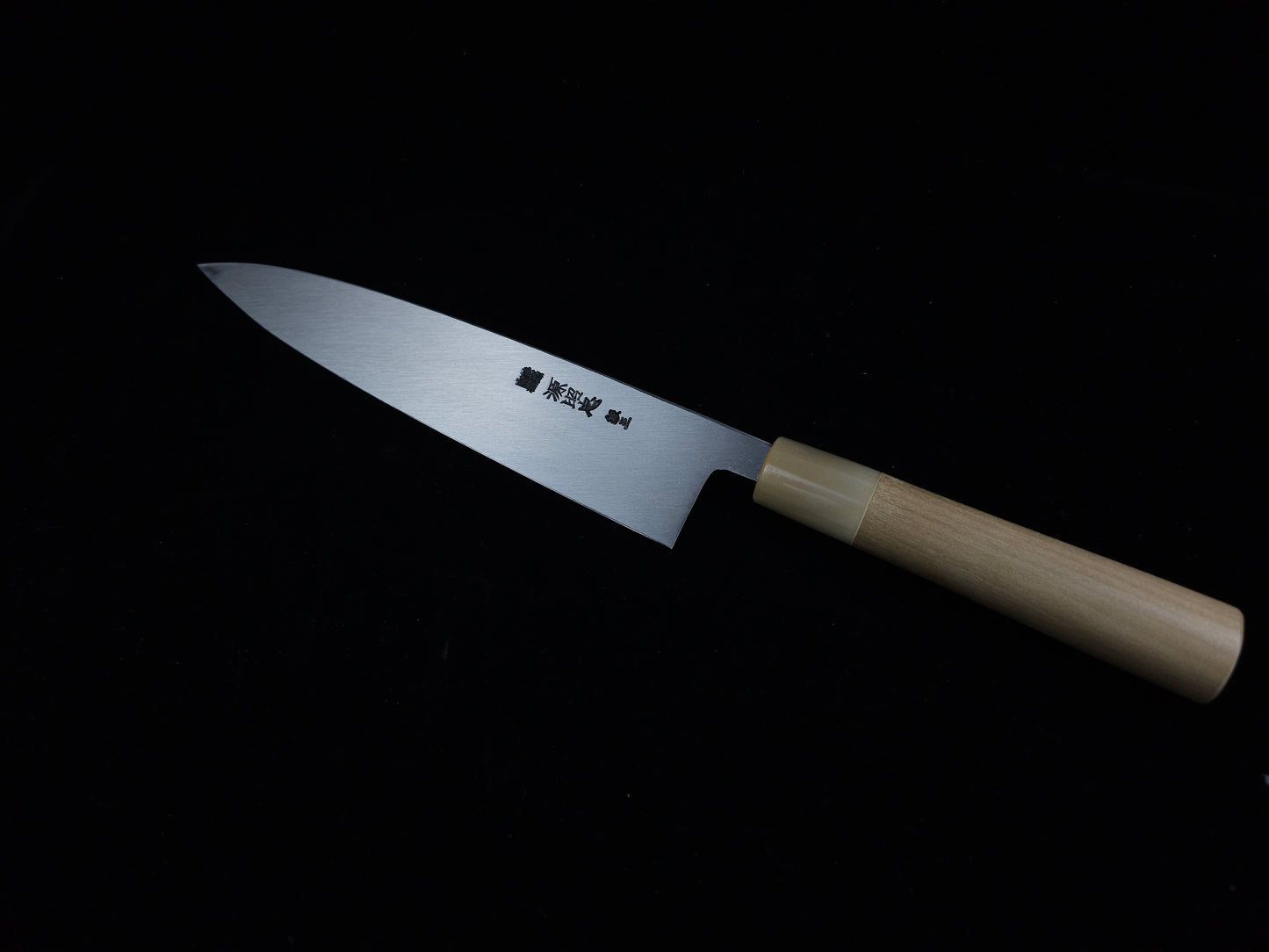 Mizuno Tanrenjo Akitada Ginsan Mioroshi-Deba Knife 220mm