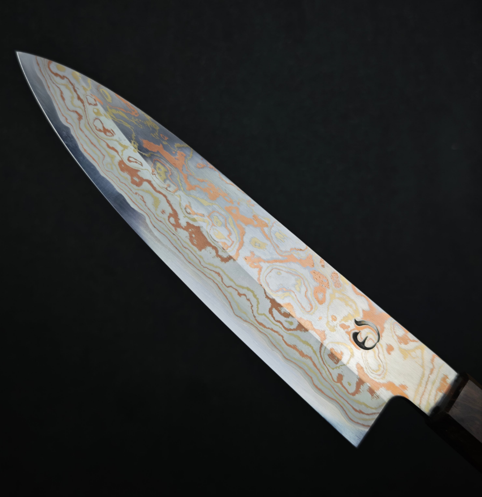 Mutsumi Hinoura V-toku Rainbow Damascus Petty 150mm
