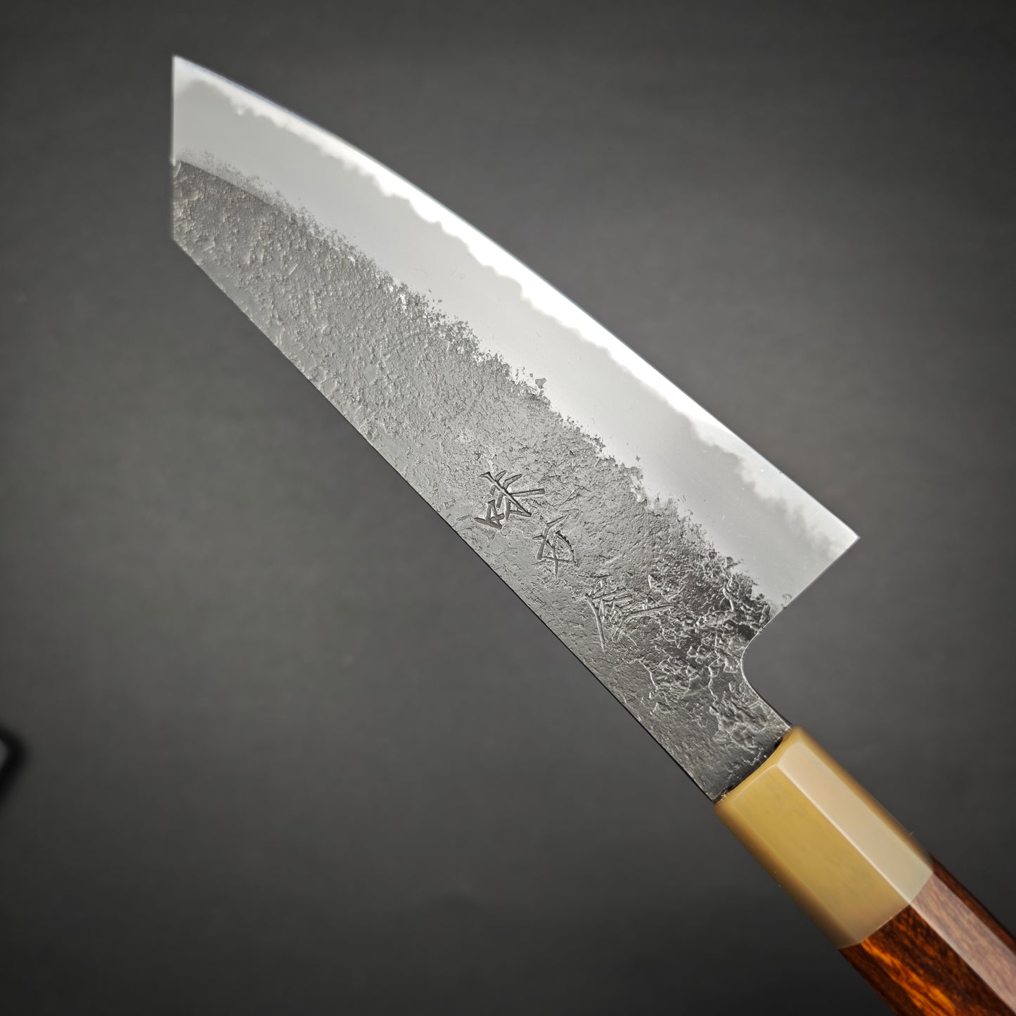 Mutsumi Hinoura White2 Nashiji Bunka 165mm-Iron clad