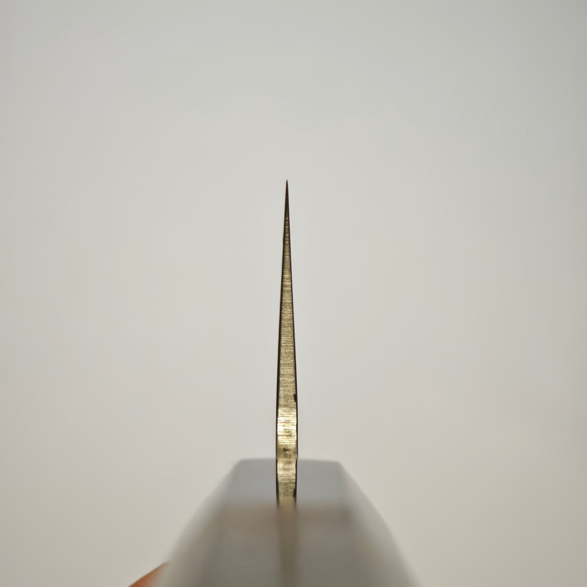 Shisei Swedish Steel Tsuchime Santoku 180mm