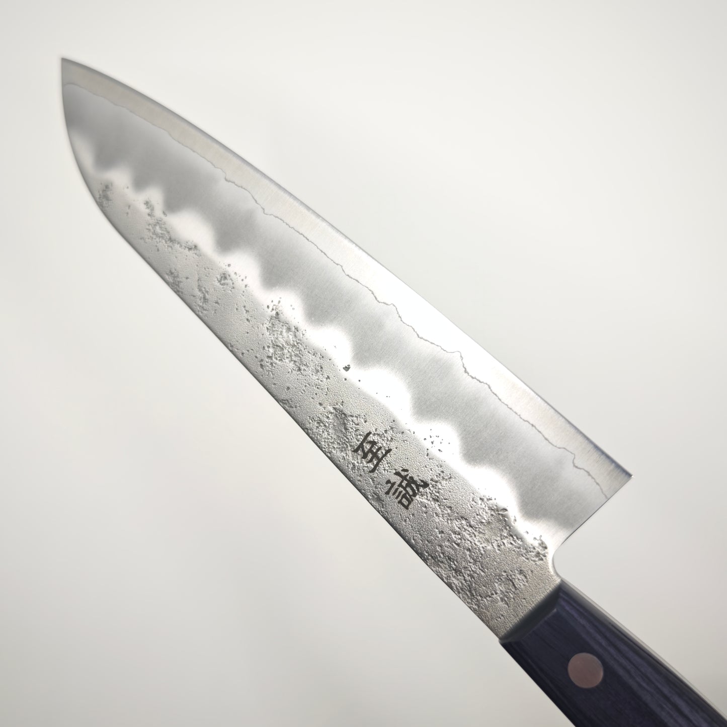 Shisei Ginsan(Silver3) Nashiji Santoku 180mm-Red/Purple handle